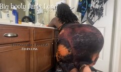 Big Booty Farting LOOONG