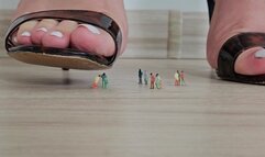 Giantess Crushing Tinies Close up