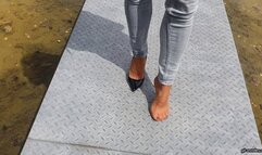 weird guy kicks my shoe in the water HD wmv 1920x1080