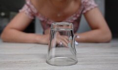Custom: Giantess Finds Little People 3