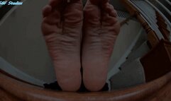 NEW MODEL! Foot Virgin! Shapely athletic size 10s! - MOV