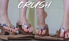 Boxes crush in flip flops