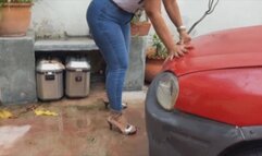 Mia Soles pedal pumping fight with the lazy corsa