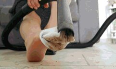 Vacuuming in white socks MP4(1920x1080)FHD