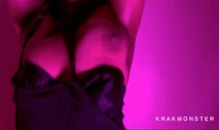 BIG BOOTY BLOOPERS! * FIRST HALF : EVERYTING’S FALLING! pants keep falling down & TITS bounce out jumping reaching up : BBW waitress Sugar Pie Bubble Butt : * First Half ONLY * 4K HD mp4