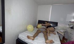 STANDARD VE I make a balloon fetishist cum on a balloon