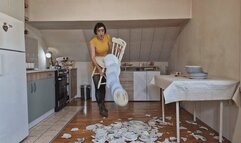 I HAVE SO MANY PLATES