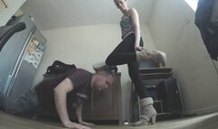 Head Crushed With Perfect Balance Causes A Dizzy Spell FLOOR CAM (4K)