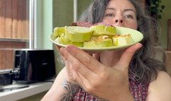 Sandwich with salami mpg