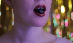 Custom : I eat and swallow blueberries sexually