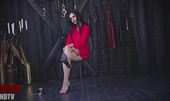 Smoking And Shoeplay With Spiral Heels (HDTVWMV) – Amira