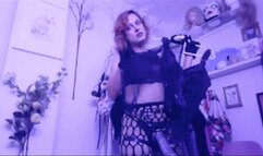 Tour De Boudoir - The Contessa Shows You The Next Steps