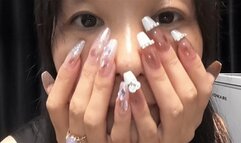 Falling in love hand fetish