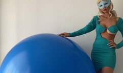 Big Balloon pop Summer Fun