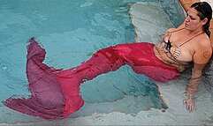 Being A Mermaid Is A Dream Come True (4K - UHD 2160p MP4)