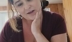 Kristy masterbates and cums hard after posing naked