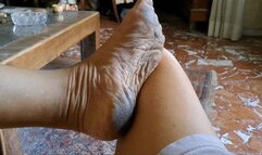 DIRTY SMELLY FEET ARE WAITING FOR YOUR TONGUE