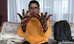 Cat in Heat: Calisa Bliss transforms into a frisky kitty and masturbates while giving you joi (hd)