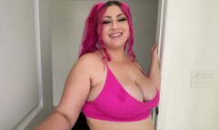 GYM BIMBO TITTY FUCK