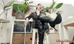 Sexy Leather Boots Worship Instructions for an addict