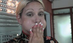 Summer Relaxes Her Cheeks So They Can Expand (MP4 - 1080p)