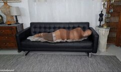 All alone in a new city with a bad man on the prowl -SHORT