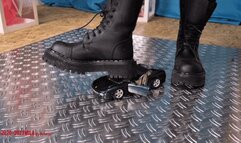 Mila - Merciless disposal - Ferrari