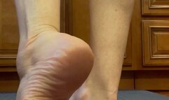 Show Ing off my high arches, wrinkled soles & Flexible Feet in my kitchen