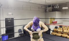 Foot Model Wrestles for the Ring!