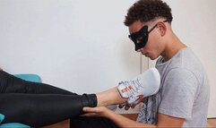 Dolce Amaran in a appetizing foot worship FOR MOBILE DEVICE USERS - FOOT WORSHIP - ROLE PLAY - TOE SUCKING -FOOT FETISH - BAREFEET - BARE SOLES - FOOT LICKING - TOES SUCKING - BBW FEET - MATURE FEET