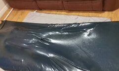 Venus - Breathplay Struggle and Vibing in Lubed Vacbed