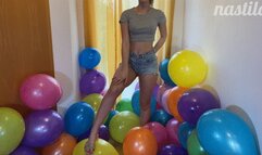 stomp popping 60 balloons with sandals part 4