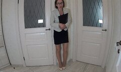 HOSTESS SORE FEET 12