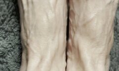 Exquisite Foot Model: Displaying Veins and Toes with Utmost Elegance