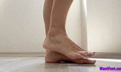Standing Feet High Arches - 4K MP4