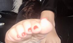 Worship my feet while I ignorantly smoke*Close up*lick the ashes from my pretty feet