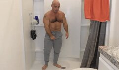 POV how long can Tony hold it? wmv