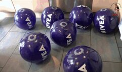 Waterballs under merciless heeled Sandals