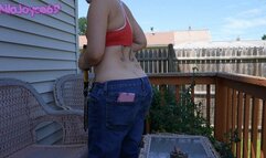 Gardening and Unaware Butt Crack
