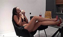 Mega weight from McDonald's (1920x1080 HD) AVI