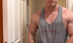 Flexing Huge Sexy Alpha Muscles while Jerking Meat
