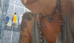 Brushing teeth and sneeze