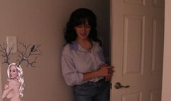 Strange Contest: Millions To Fuck Your Mom