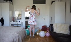 Saskias pointy heels in action