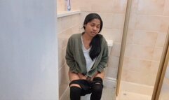 Strong Piss 58 - 8 pee clips featuring Pee Desperation