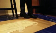 Jade Bunniii Stuck in Boots