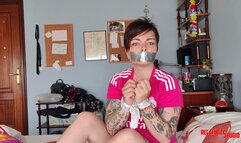 She doesn't like to lose! (1080p)