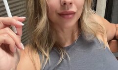 Elle Lyon Wants to Talk about Squirting While She Smokes