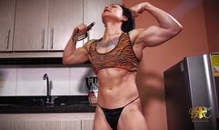 Emilia Clarkson - The Roar of the Goddess