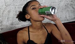 NEW MODEL Essence’s Audition 720 HD Giantess Vore